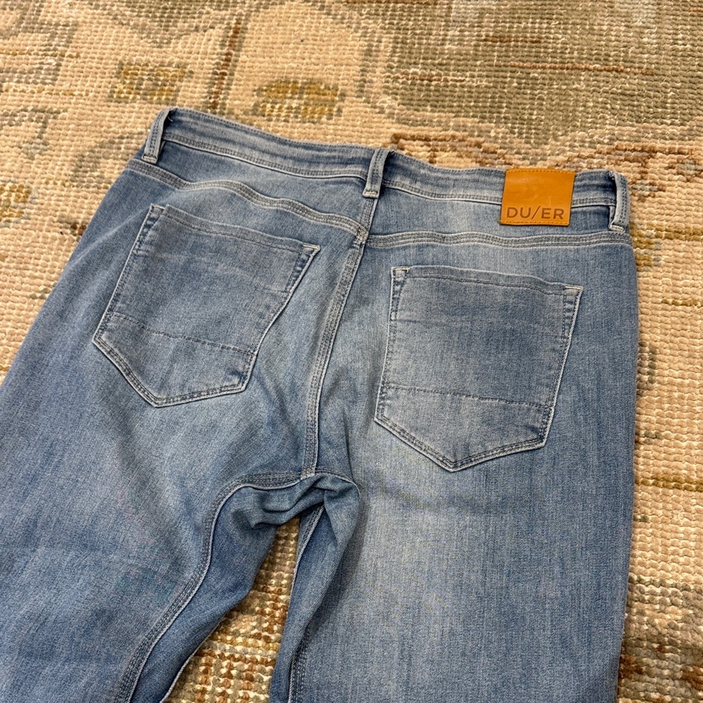 Duer Performance Jeans - Picture 6 of 11